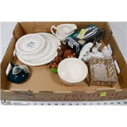 FLAT OF ESTATE HOME DECOR ITEMS