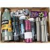 Image 1 : FLAT OF ASSORTED WATER BOTTLES AND THERMOS'