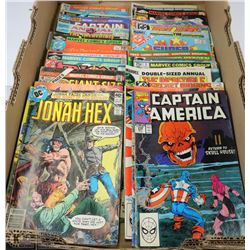 LARGE FLAT OF VINTAGE ASSORTED COMICS
