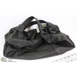 LARGE PICABO LADIES BLACK PURSE