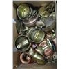 Image 1 : BOX OF ASSORTED BRASS ORNAMENTS AND MISC.