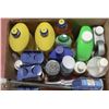 Image 1 : BOX OF CLEANING SUPPLIES
