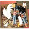 Image 1 : BOX OF ESTATE ORNAMENTS