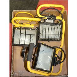 LARGE BOX WITH 3 HALOGEN WORK LIGHTS
