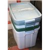 Image 1 : LOT OF 3 RUBBERMAID ROUGHNECK 68L TOTES WITH LIDS
