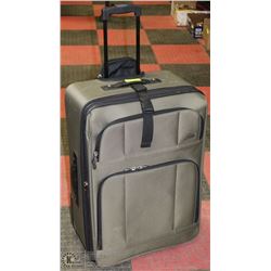 SKYWAY 29" EXPANDABLE ROLLING SUITCASE, HAS HARD