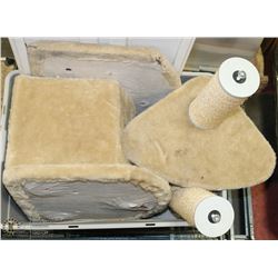 PALLET WITHCAT SCRATCHER & SMALL ANIMAL CAGES.