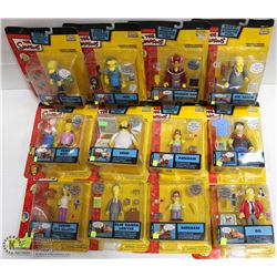 SHELF 4: LOT OF 12 SIMPSON FIGURINES IN BOXES INCL