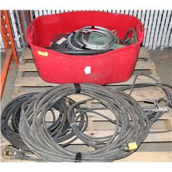 PALLET WITH ASSORTED CABLES, CORDS, CABLES AND