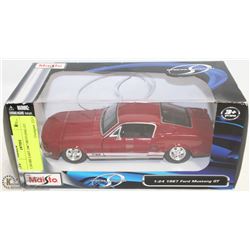 1:24 DIE CAST 1967 MUSTANG GT.