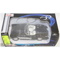 1:24 DIE CAST 1957 CHEVY CORVETTE.