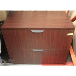 CHERRY FILING CABINET WITH KEY 22X35.5X29.