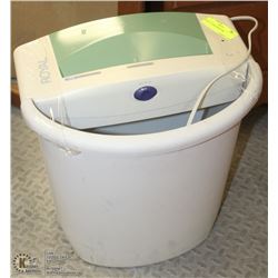 ROYAL PAPER SHREDDER.
