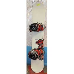 LIQUID 140CM SNOWBOARD WITH BINDINGS AND BOOTS