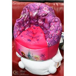 2 KIDS CHAIRS FROM MOVIE FROZEN.