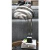 Image 1 : METAL TABLE LAMP