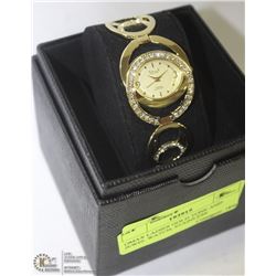 OMAX LADIES GOLD TONE AND JEWEL WATCH, STAINLESS