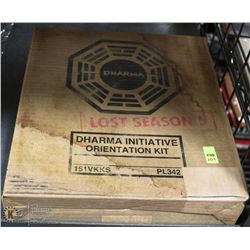 DHARMA INITIATIVE ORIENTION KIT- LOST SEASON 5