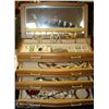 Image 1 : JEWELLERY BOX WITH CONTENTS