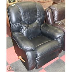 BLACK LEATHER LAZY BOY RECLINER