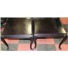 Image 1 : 2 BLACK WOOD END TABLES 25"X27" EACH