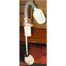 BELL & HOWELL ADJUSTABLE READING LIGHT WITH EXTRA