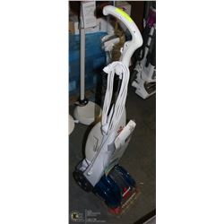 BISSELL QUICK STEAMER PLUS.