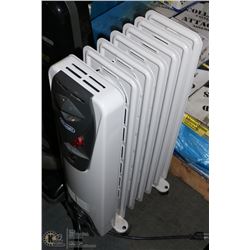 DELONGHI PORTABLE HEATER.