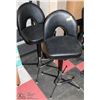 Image 1 : 2 BAR HEIGHT STOOLS 28"