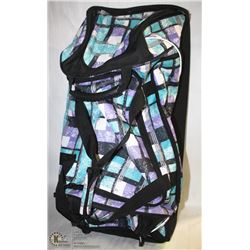 LARGE DUFFEL BAG ON WHEELS