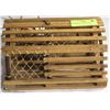 Image 1 : DECORATIVE LOBSTER TRAP