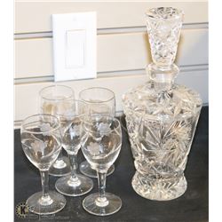 CRYSTAL DECANTER W/ 5 GLASSES