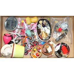 FLAT OF DOLLHOUSE SMALLS