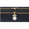 Image 2 : 14KT Yellow Gold 8.1mm Pearl and Diamond Pendant with Chain