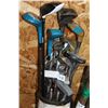 Image 2 : VINTAGE BAG OF GOLF CLUBS