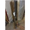 Image 1 : 10LB AND 8 LB SLEDGE