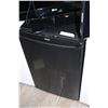 Image 1 : BLACK KENMORE BAR FRIDGE