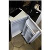 Image 2 : WHITE KENMORE BAR FRIDGE