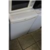 Image 1 : WHITE KENMORE BAR FRIDGE