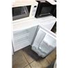 Image 2 : WHITE KENMORE BAR FRIDGE