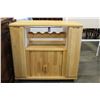 Image 1 : MAPLE ROLLING CABINET