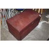 Image 1 : PAINTED WICKER CHEST