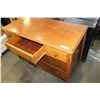 Image 2 : ANTIQUE 5 DRAWER DRESSER WITH MIRROR