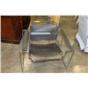 Image 2 : REPRODUCTION WOODLEY CHAIR