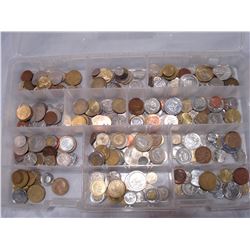 TOTE OF VARIOUS COINS