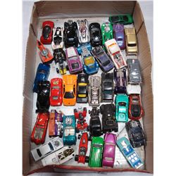 TRAY OF TOY CARS