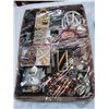 Image 1 : TRAY OF JEWELLRY