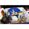 Image 2 : BOX OF TETLEY AND PEPSI COLLECTIBLES