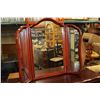 Image 2 : CHERRY FINISH DRESSER WITH TRIFOLD MIRROR