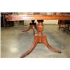 Image 3 : DUNCAN PHYFE DINING TABLE
